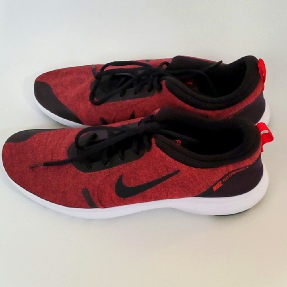 Rare Hard to Find Nike Flex Experience 8 Red and Black in Size 11